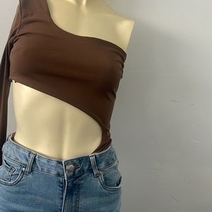 Brow off the shoulder body suit